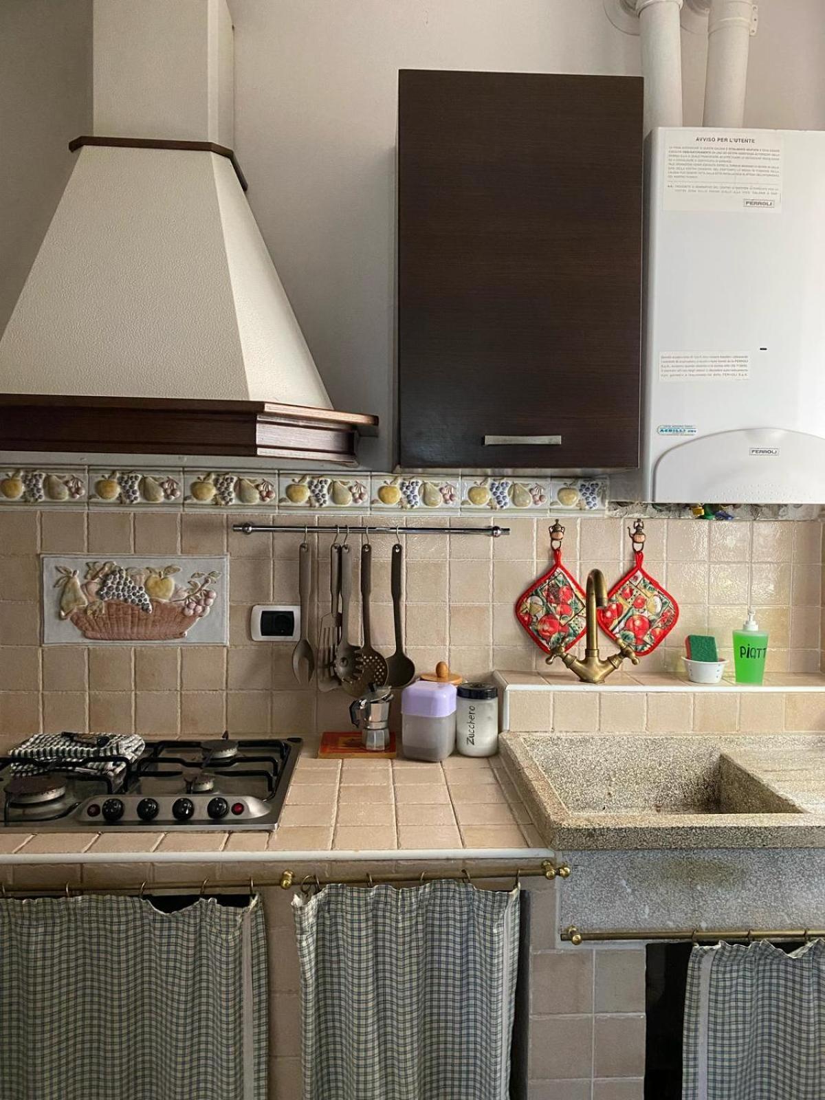 Agribike Agriturismo Poggio Rossino 가보라노 외부 사진